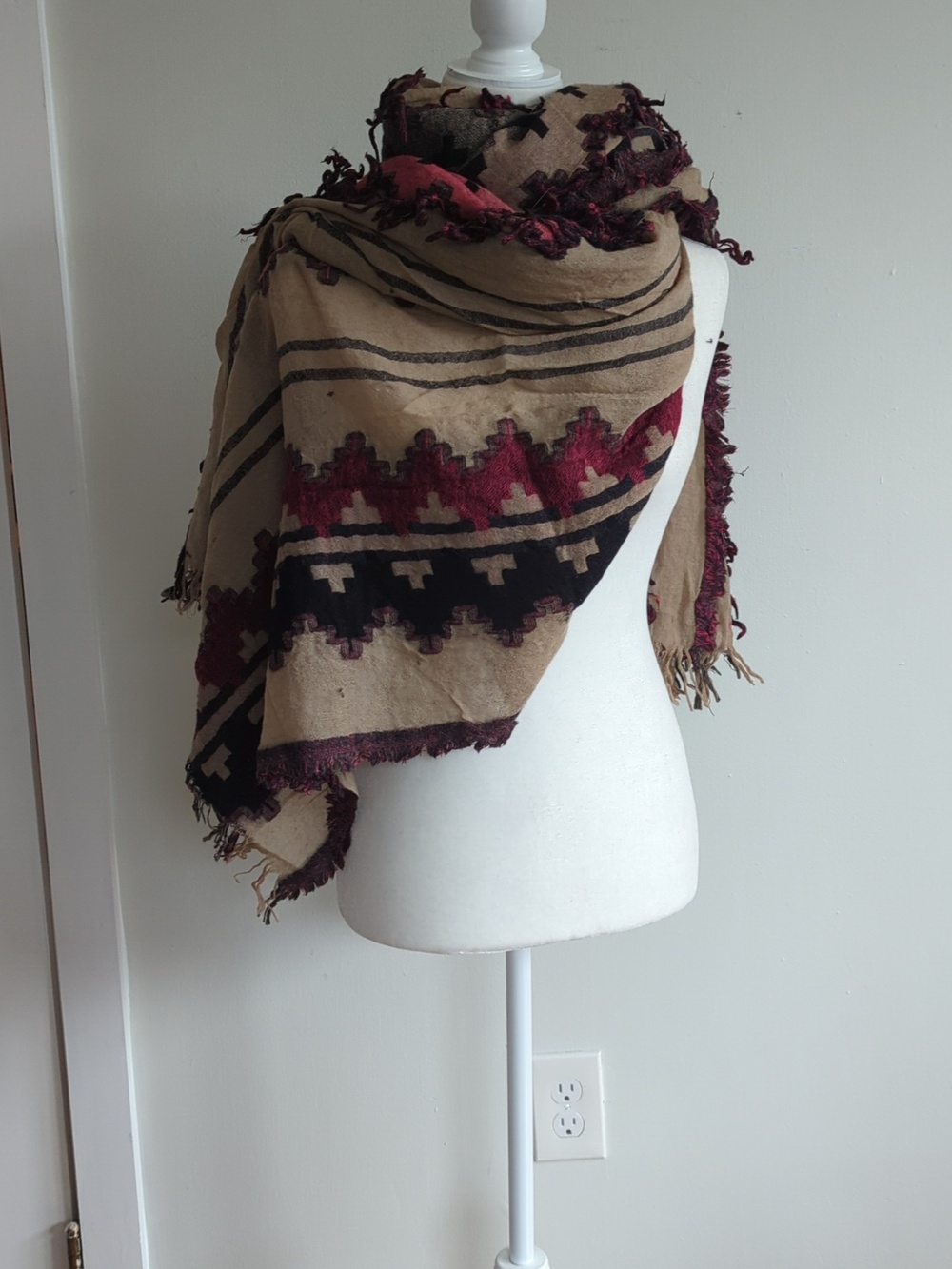 Essential Antwerp Oversized Fringe Scarf